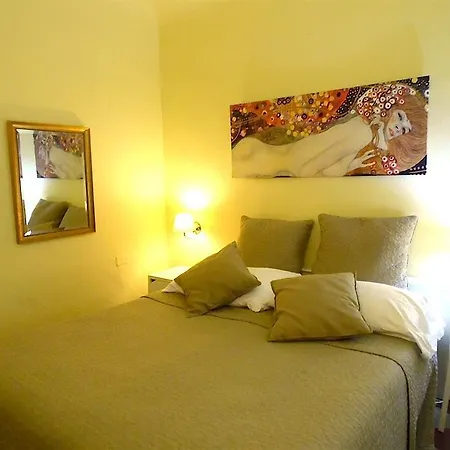 Guest house Casa Alba 3*